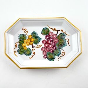 Deruta Hand-Painted Ceramic Serving Platter with Grapes Design